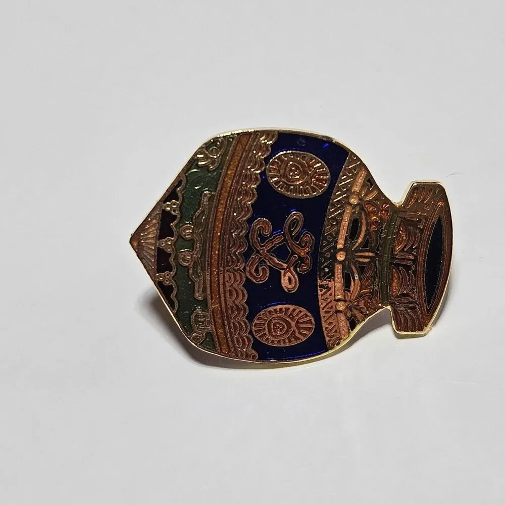The Pin Place Vintage Gold Tone Blue Enamel Vase Urn Pin Enamel Hat Lapel